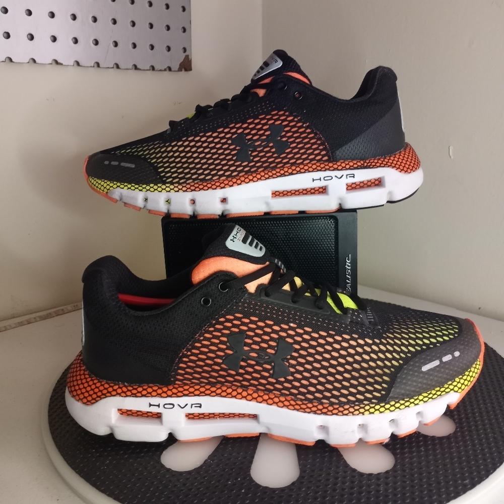 Under Armour HOVR Infinite "Sunset" trainers